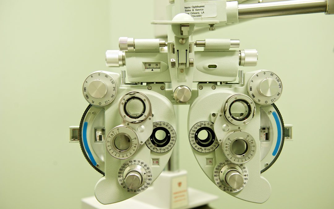 machine for eye exams detect health issues